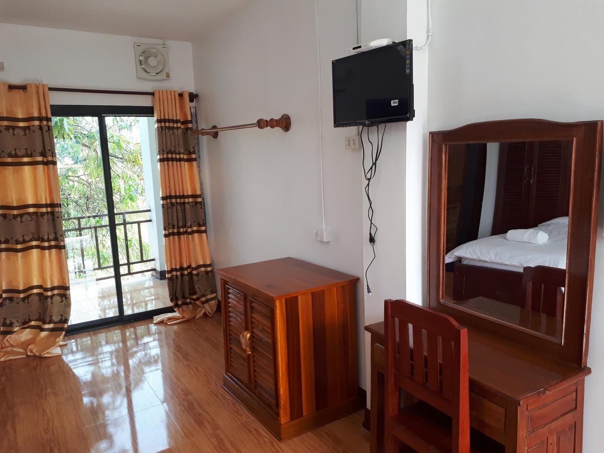 Alisona Hostel Vang Vieng Eksteriør billede