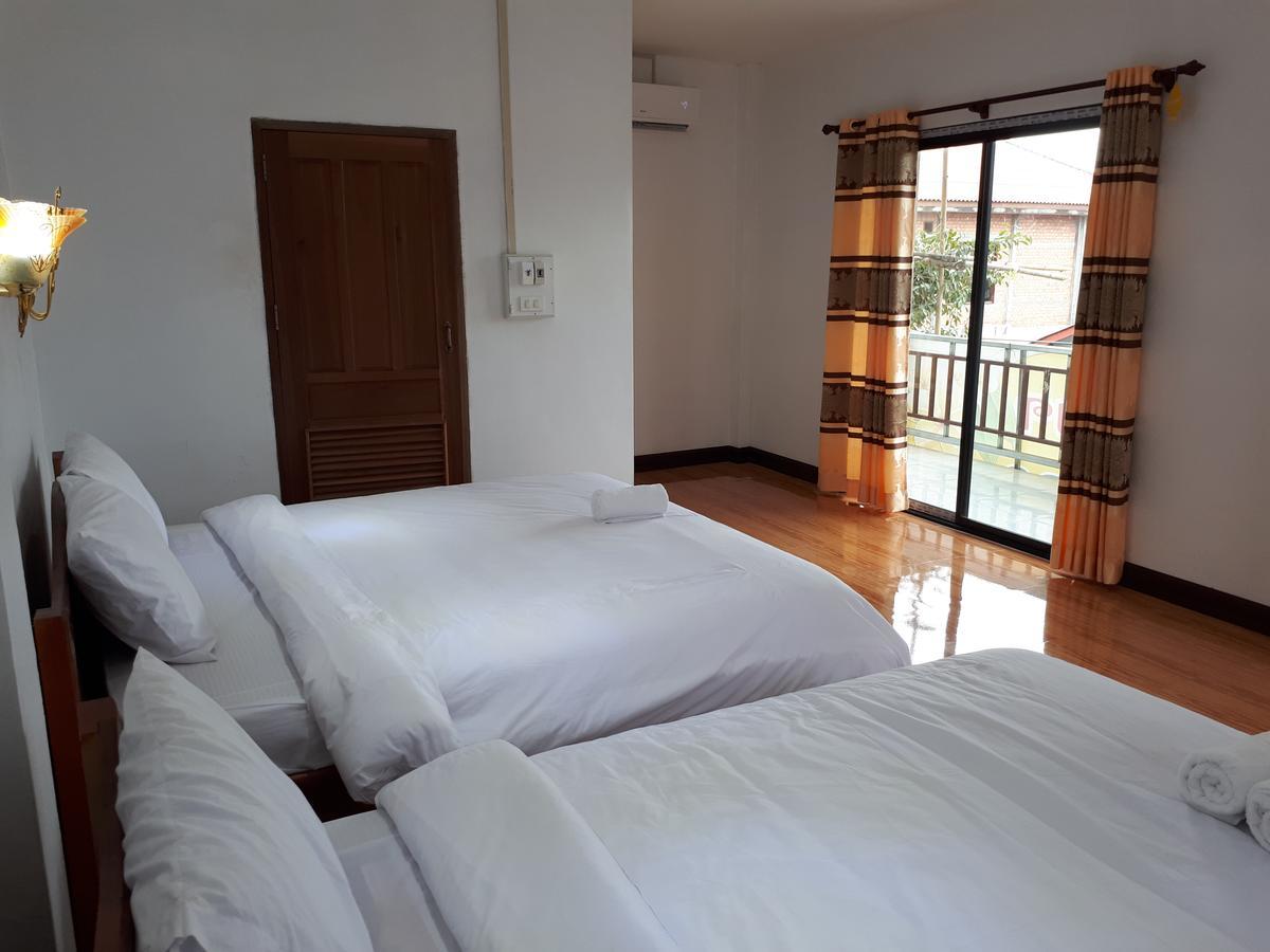 Alisona Hostel Vang Vieng Eksteriør billede