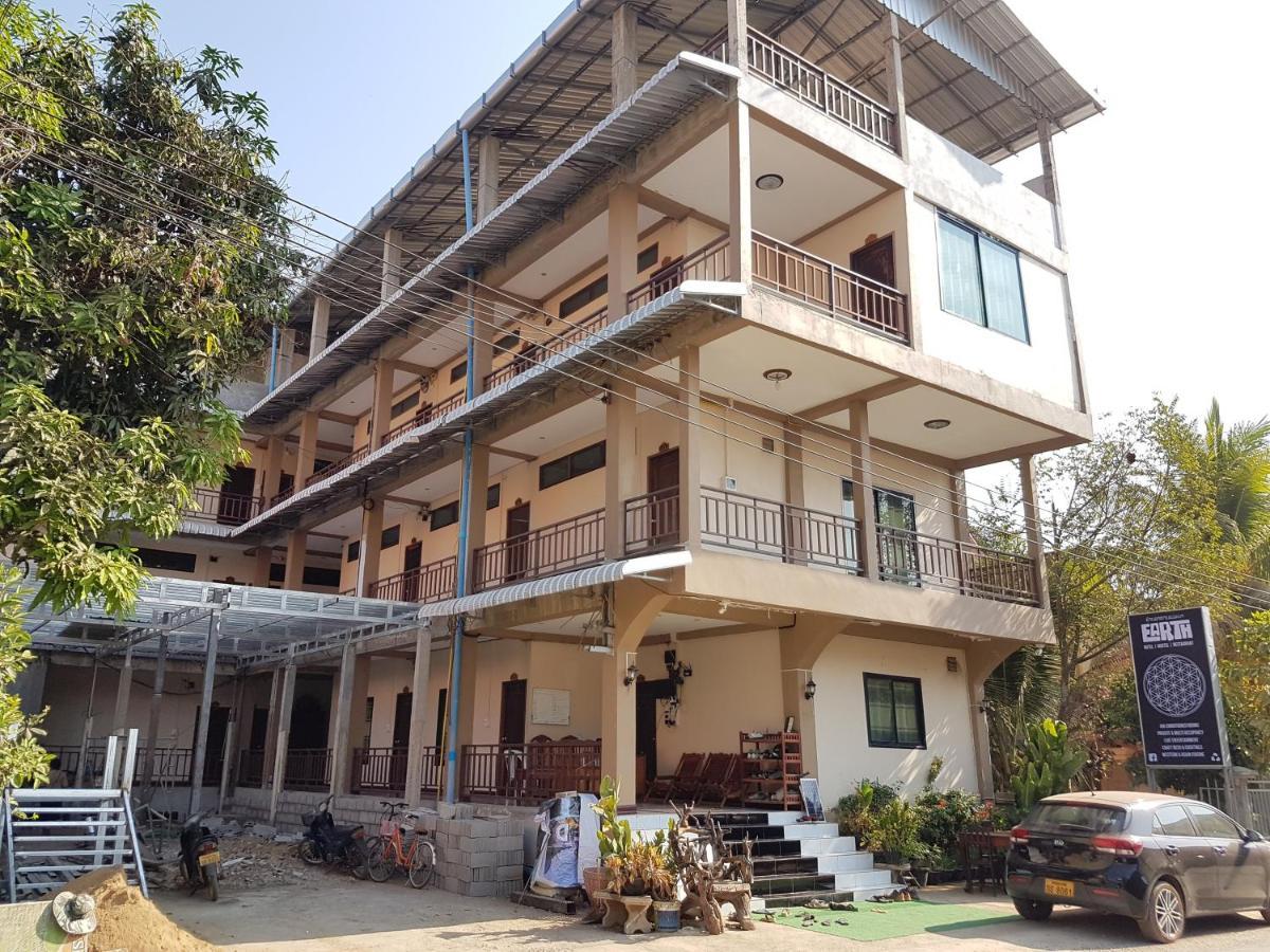 Alisona Hostel Vang Vieng Eksteriør billede